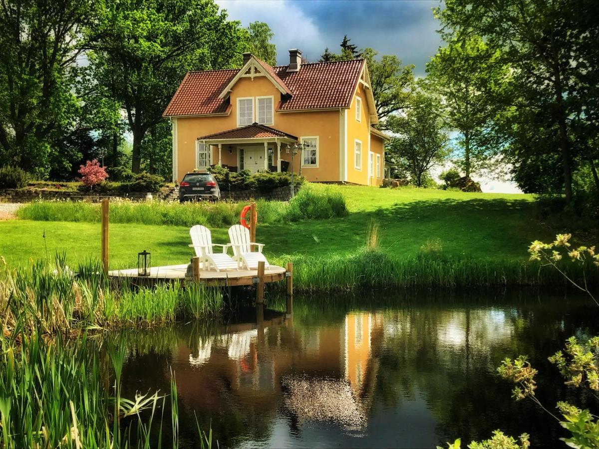 Hidingsta Gard B&B Orebro Exterior photo